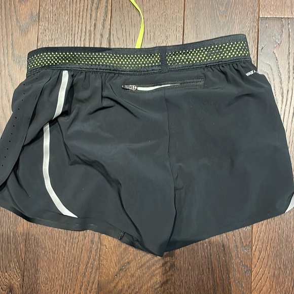 Nike aero swift running shorts w liner - Picture 3 of 3